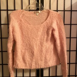 Decree Fuzzy Cropped Sweater Size L